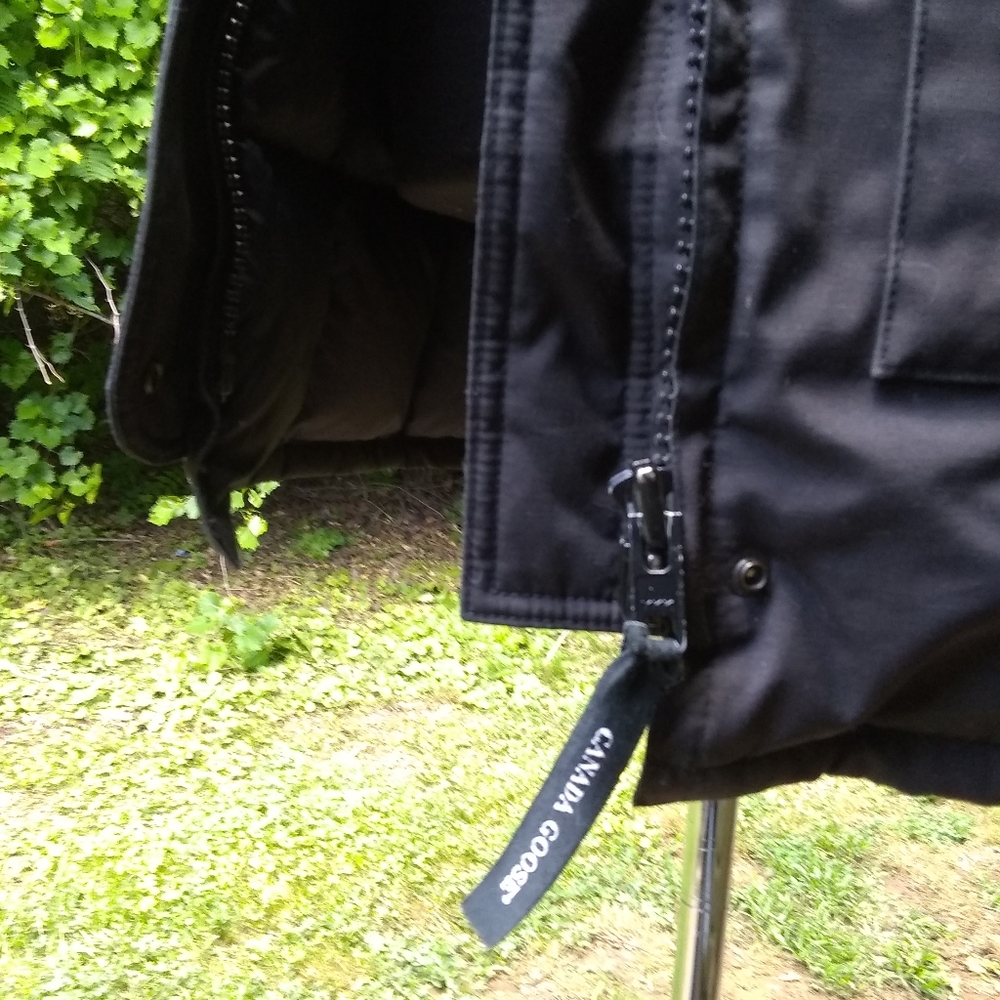 Vintage Canada Goose Coat - Picture 2 of 10